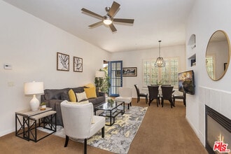 48613 Classic Dr in La Quinta, CA - Building Photo - Building Photo