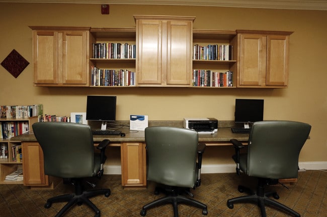 Cottonwood Senior Apartments in Mobile, AL - Foto de edificio - Interior Photo
