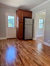35 Burnside Ave in Cranford, NJ - Building Photo - Building Photo
