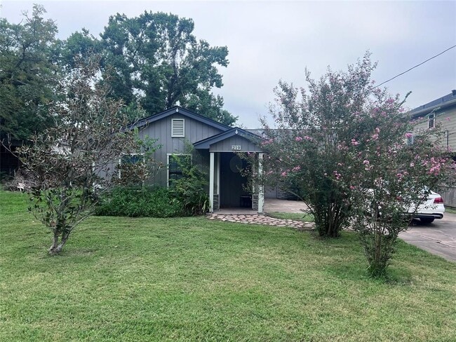 property at 219 Lakeside Dr