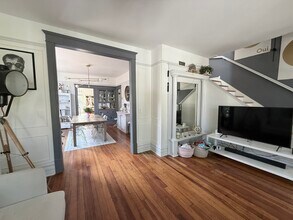 3518 N Damen Ave in Chicago, IL - Building Photo - Building Photo