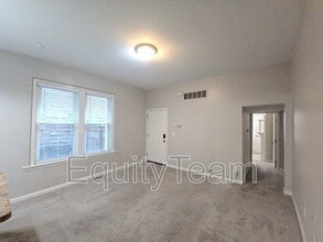 568 Delta Ave in Cincinnati, OH - Building Photo - Building Photo