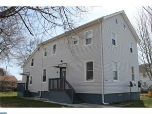 9 Francis St in Wrightstown, NJ - Building Photo - Building Photo