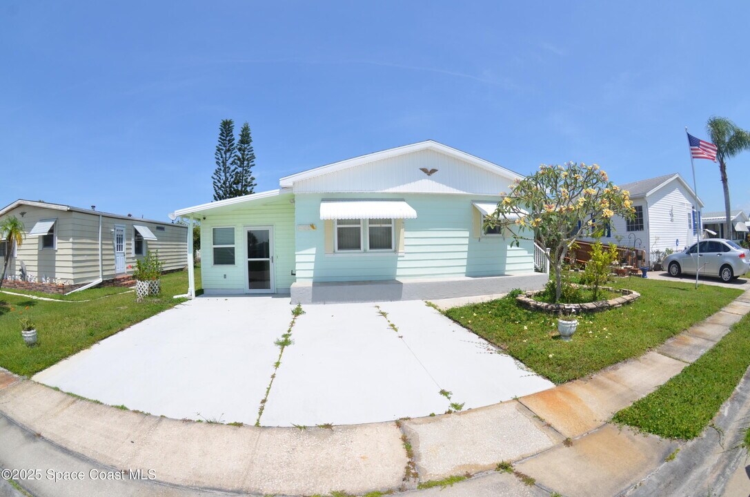 1931 Coco Plum St NE in Palm Bay, FL - Building Photo