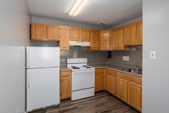 The Park Circle Apartments in Philadelphia, PA - Building Photo - Interior Photo