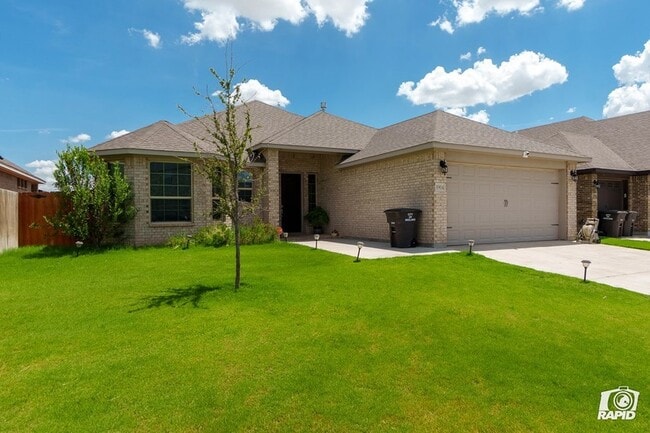 1904 Lumina Dr, Unit 5821C in Midland, TX - Building Photo - Building Photo