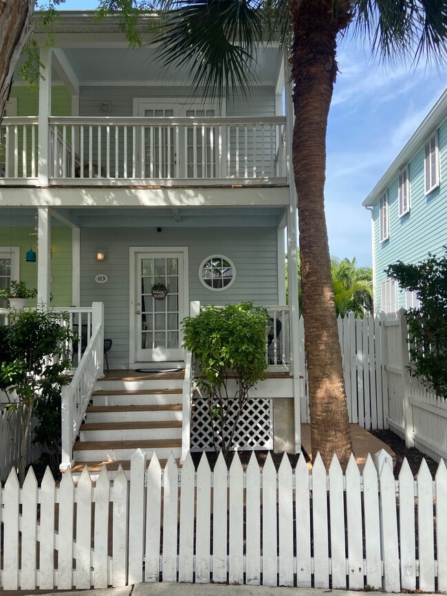 property at 113 Golf Club Dr