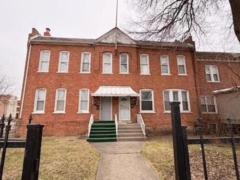 10501 S Corliss Ave, Unit 1 in Chicago, IL - Foto de edificio - Building Photo