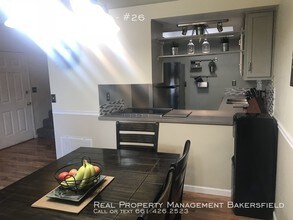 5401 Dunsmuir Rd-Unit -#26 in Bakersfield, CA - Building Photo - Building Photo