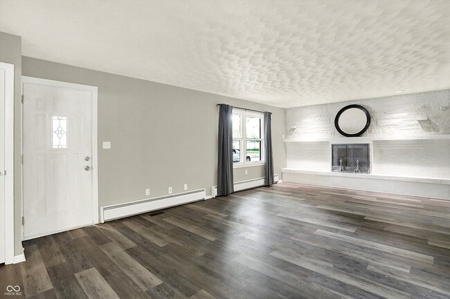 303 E 4th St in Sheridan, IN - Building Photo - Building Photo