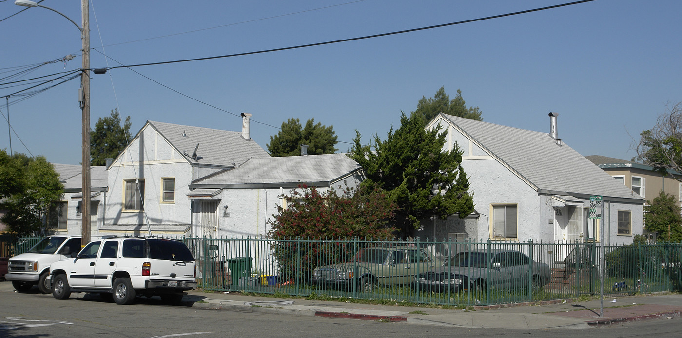 6029 MacArthur Blvd in Oakland, CA - Building Photo