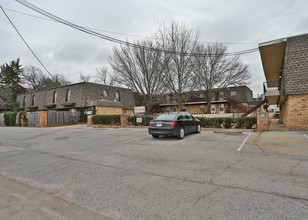 Casa Del Sol in Weatherford, TX - Building Photo - Primary Photo