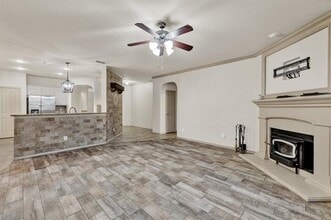 10913 Middleglen Rd in Haslet, TX - Building Photo - Building Photo