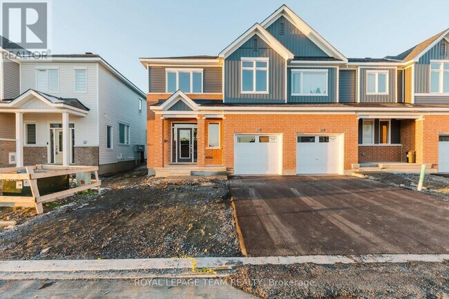 180 Ryan Reynolds Wy in Ottawa, ON - Building Photo - Building Photo