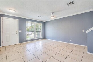 112 Segovia Way in Pflugerville, TX - Building Photo - Building Photo