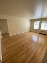 6029 NE Flanders St, Unit G01 in Portland, OR - Building Photo - Building Photo