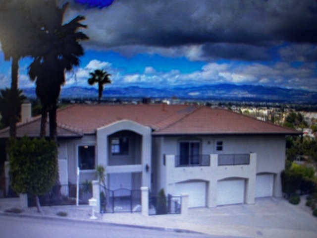 4633 White Oak Pl in Encino, CA - Foto de edificio