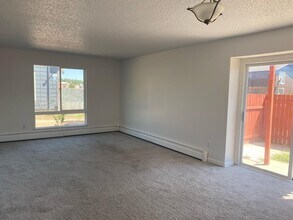 4240 Loomis Ave in Colorado Springs, CO - Building Photo - Building Photo