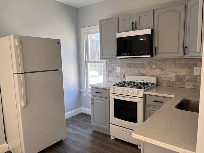 7 Beacon Ave in Jersey City, NJ - Foto de edificio - Building Photo