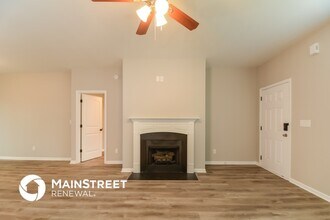 353 Chamberlain Dr in Clayton, NC - Building Photo - Building Photo