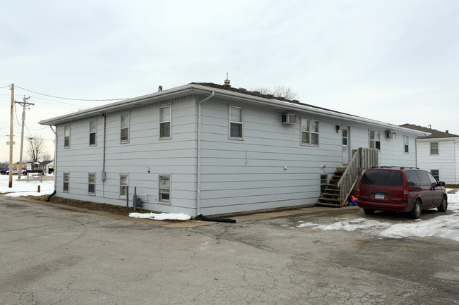 4701 NW 62nd Ave in Johnston, IA - Foto de edificio - Building Photo