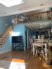 139 Bungalow Ln in Ocean Beach, NY - Foto de edificio - Building Photo