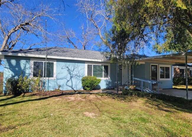 property at 6715 Gwyneth St