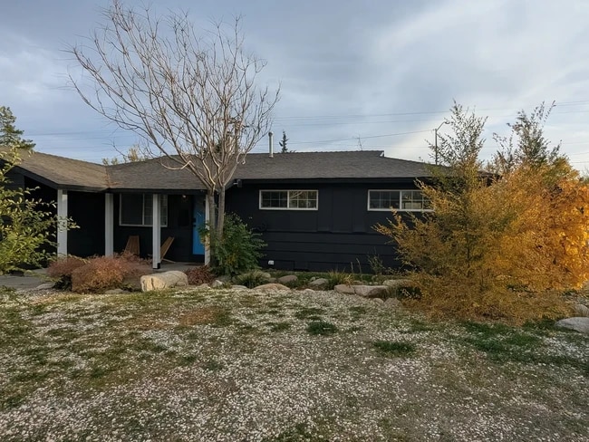 property at 3370 Downey Ave