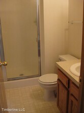 556 Lamont in Lincoln, NE - Building Photo - Building Photo