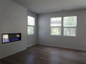 5234 Mulberry Crk Wy in Flowery Branch, GA - Building Photo - Building Photo