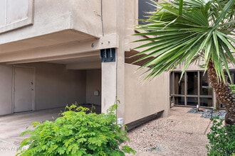 5621 N 79th St in Scottsdale, AZ - Building Photo - Building Photo