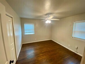 1513 Bellaire Dr in Grapevine, TX - Building Photo - Building Photo