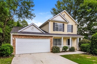111 Galway Ln in Hampton, GA - Foto de edificio - Building Photo