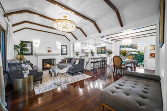 340 B Ave in Coronado, CA - Building Photo - Building Photo