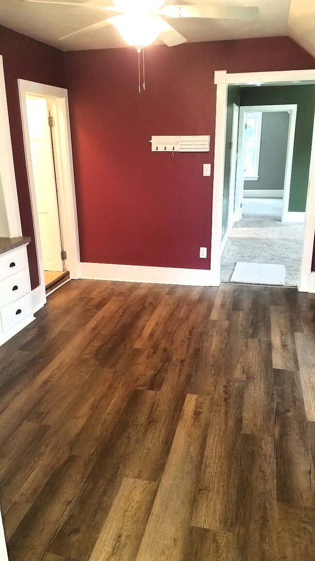 2106 Folger Ct, Unit 2106 in Sheboygan, WI - Building Photo - Building Photo