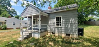 1213 Water St in Greensboro, NC - Building Photo