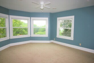 636 21st St in Bettendorf, IA - Building Photo - Building Photo