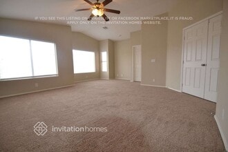 1013 Companion Way in Henderson, NV - Building Photo - Building Photo