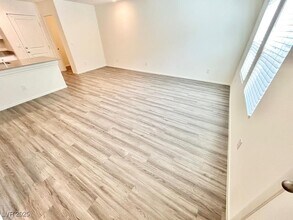 9916 Bumblebee Hls St in Las Vegas, NV - Building Photo - Building Photo