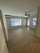 2344 NE 12th St in Pompano Beach, FL - Building Photo - Building Photo