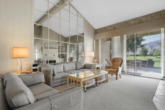 175 Gran Via in Palm Desert, CA - Building Photo - Building Photo