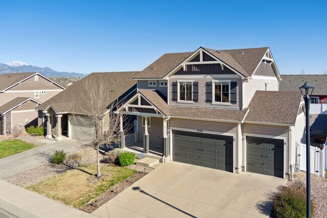 8264 Campground Dr in Fountain, CO - Building Photo - Building Photo