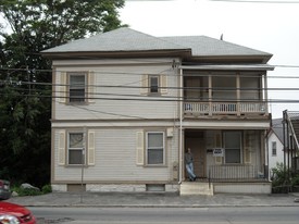 317 Nesmith St Apartments