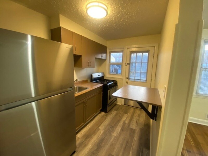 4013 Balfern Ave Photo