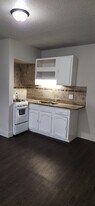 712 Bancroft St, Unit 3