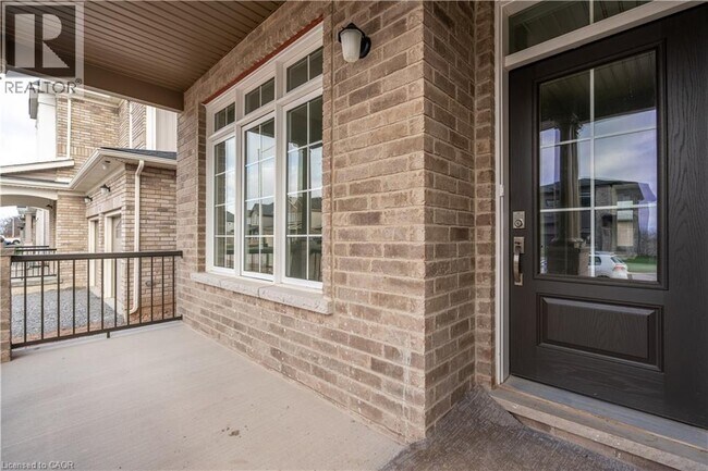 7482 Sherrilee Cres in Niagara Falls, ON - Building Photo - Building Photo