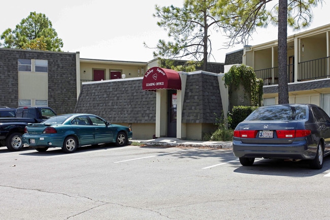 Ashley Square Apartments in Norman, OK - Building Photo - Building Photo