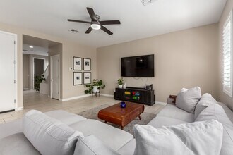 11555 E Shepperd Ave in Mesa, AZ - Building Photo - Building Photo