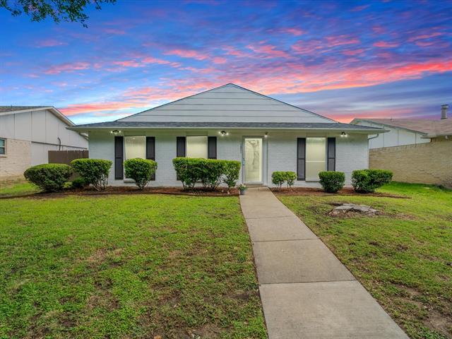 1824 Chamberlain Dr in Carrollton, TX - Building Photo - Building Photo