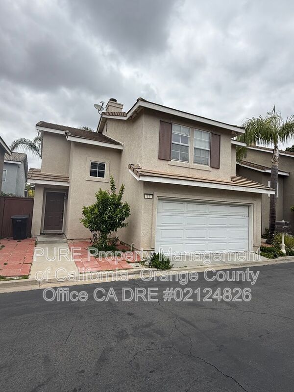 property at 11 Ryley Ct